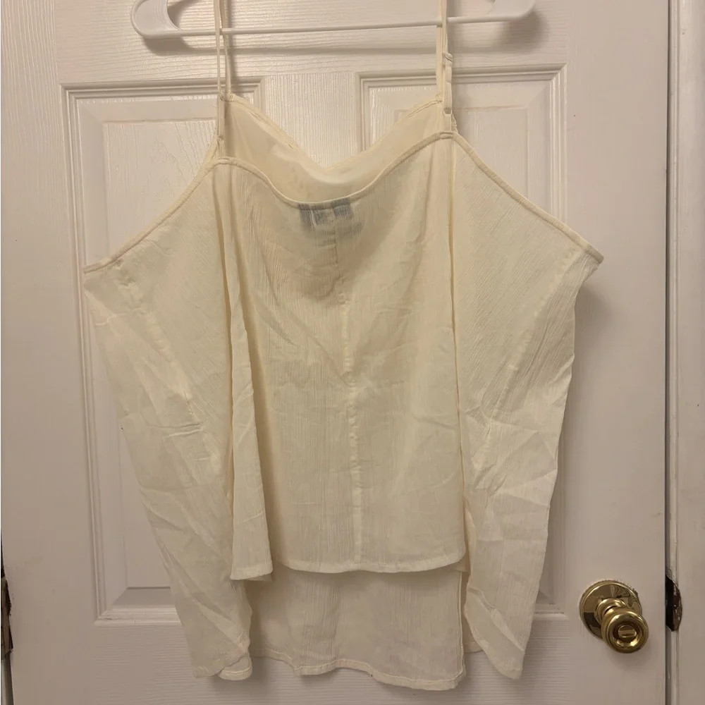 ASOS Design Cream Crop-top